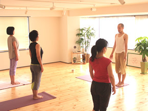haano yoga studio (ハーノヨガスタジオ)のレッスン風景