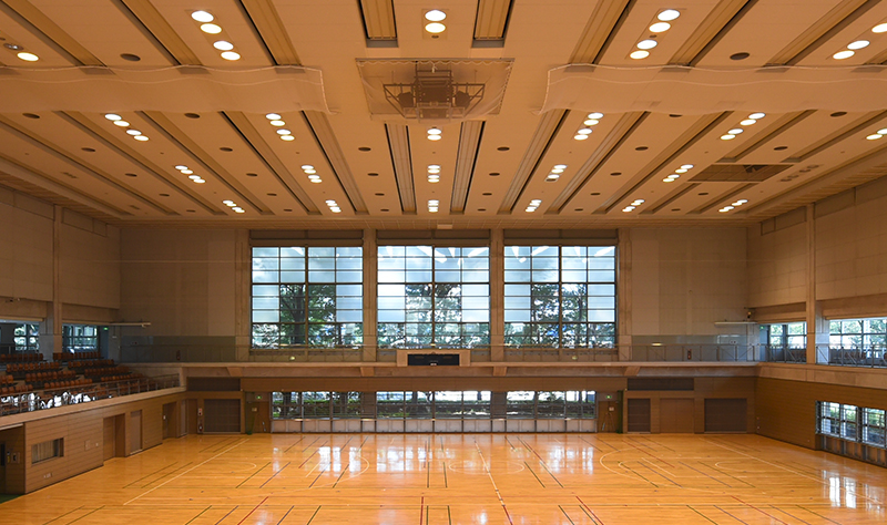 武蔵総合体育館 トレーニング室の館内風景